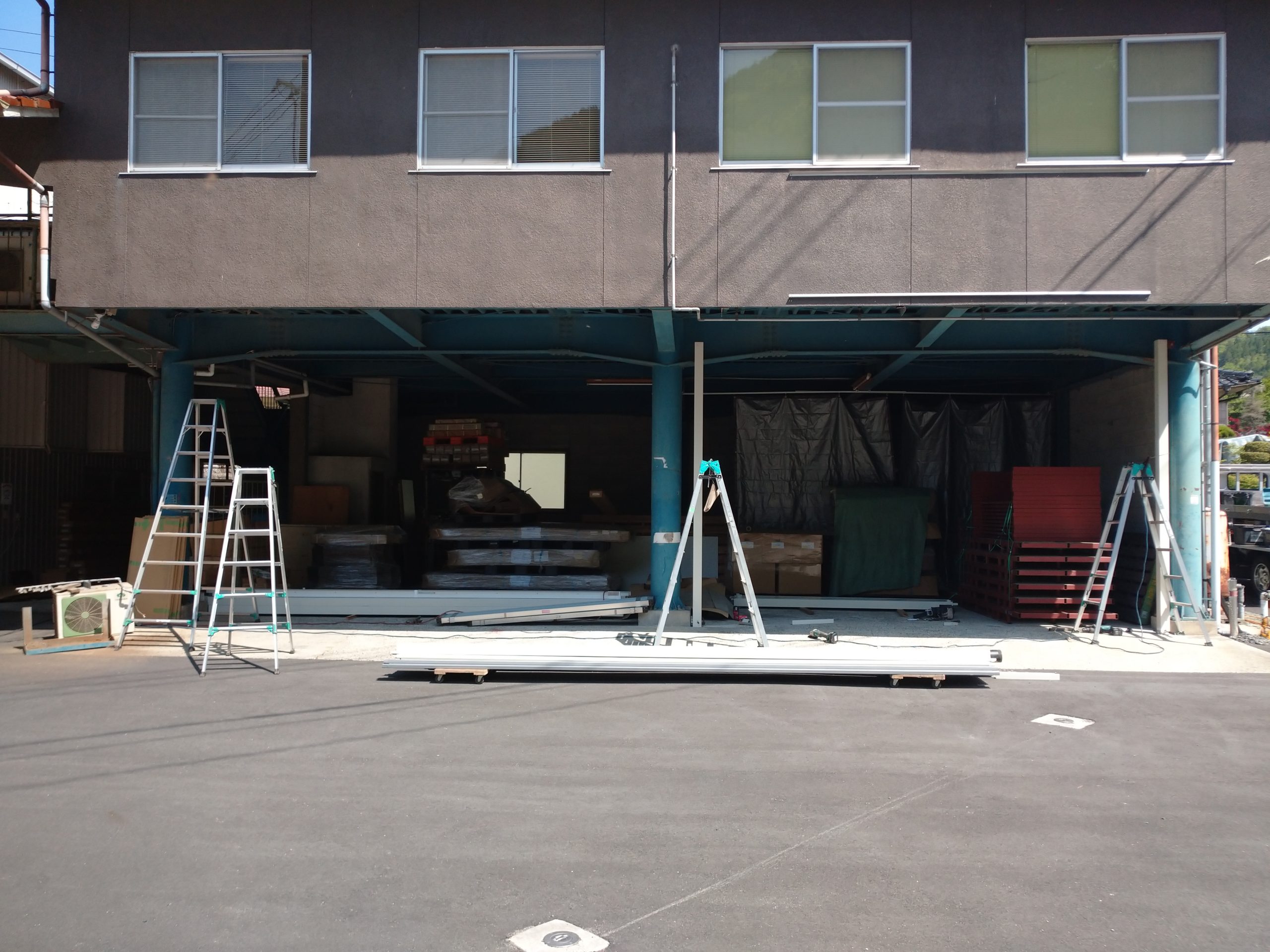 シャッター工事①